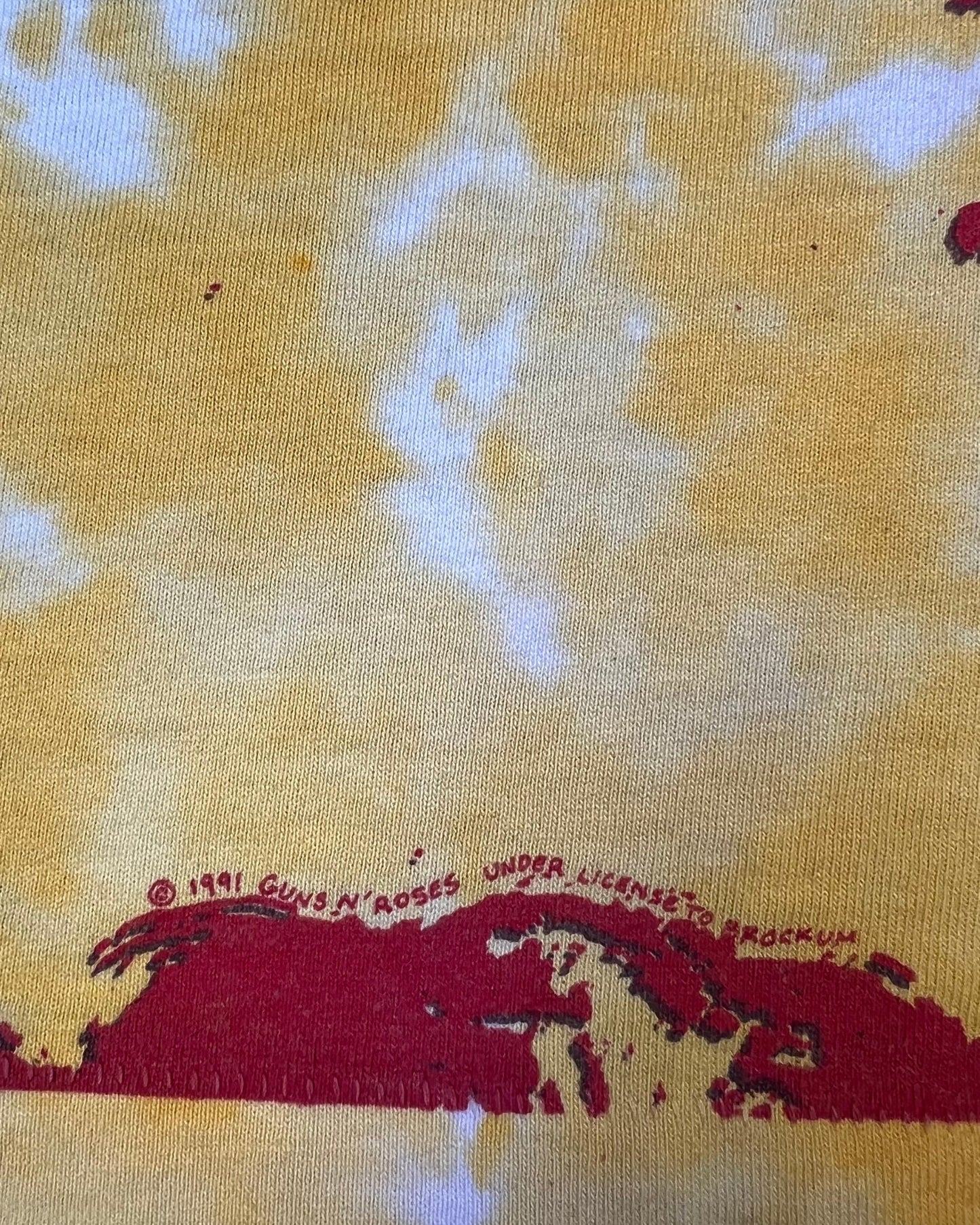 Rare vintage Guns n Roses 1991 Illusion tour T-shirt