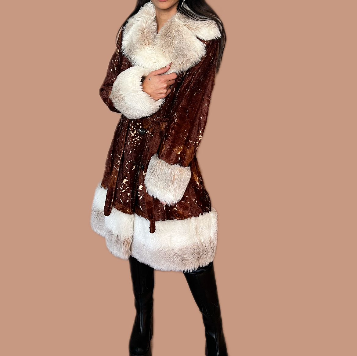 Insane 1960’s statement faux fur coat