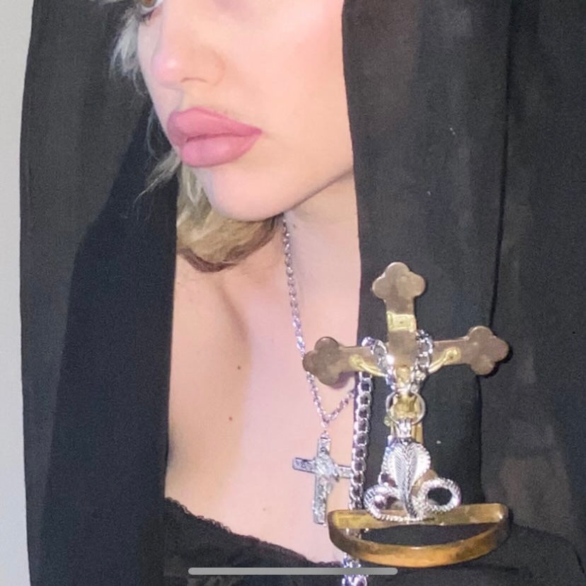 SAINTS & SINNERS COBRA NECKLACE