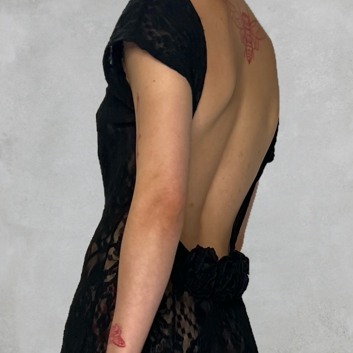 LOW BACK VINTAGE LACE DRESS