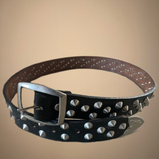 VINTAGE LEATHER STUDDED BELT